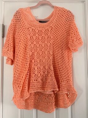Denim 24/7 Peach Crochet Short Sleeve Layered Top